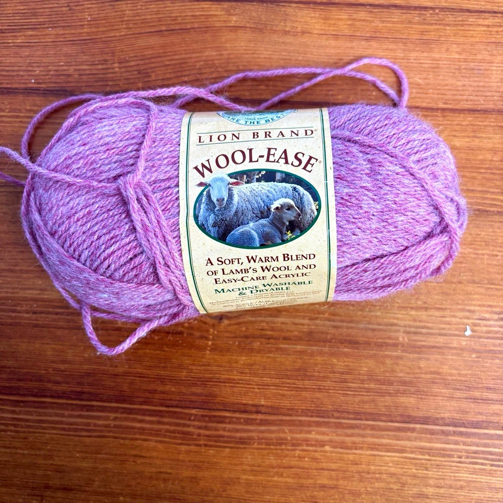 Lion Brand Wool-Ease Worsted Yarn 4 Medium Rose Heather MPN 620 Skein 3oz